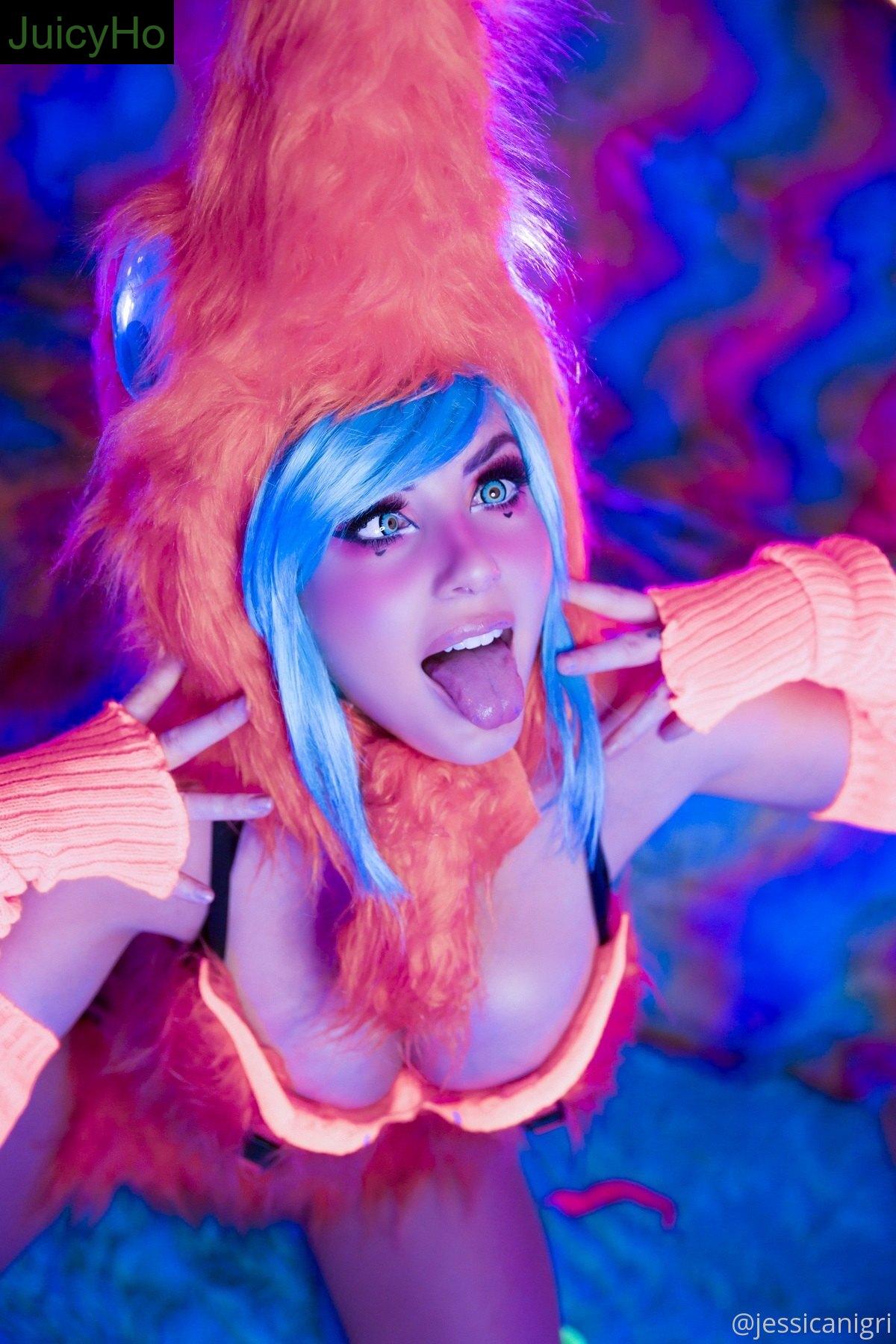 jessicanigri feet