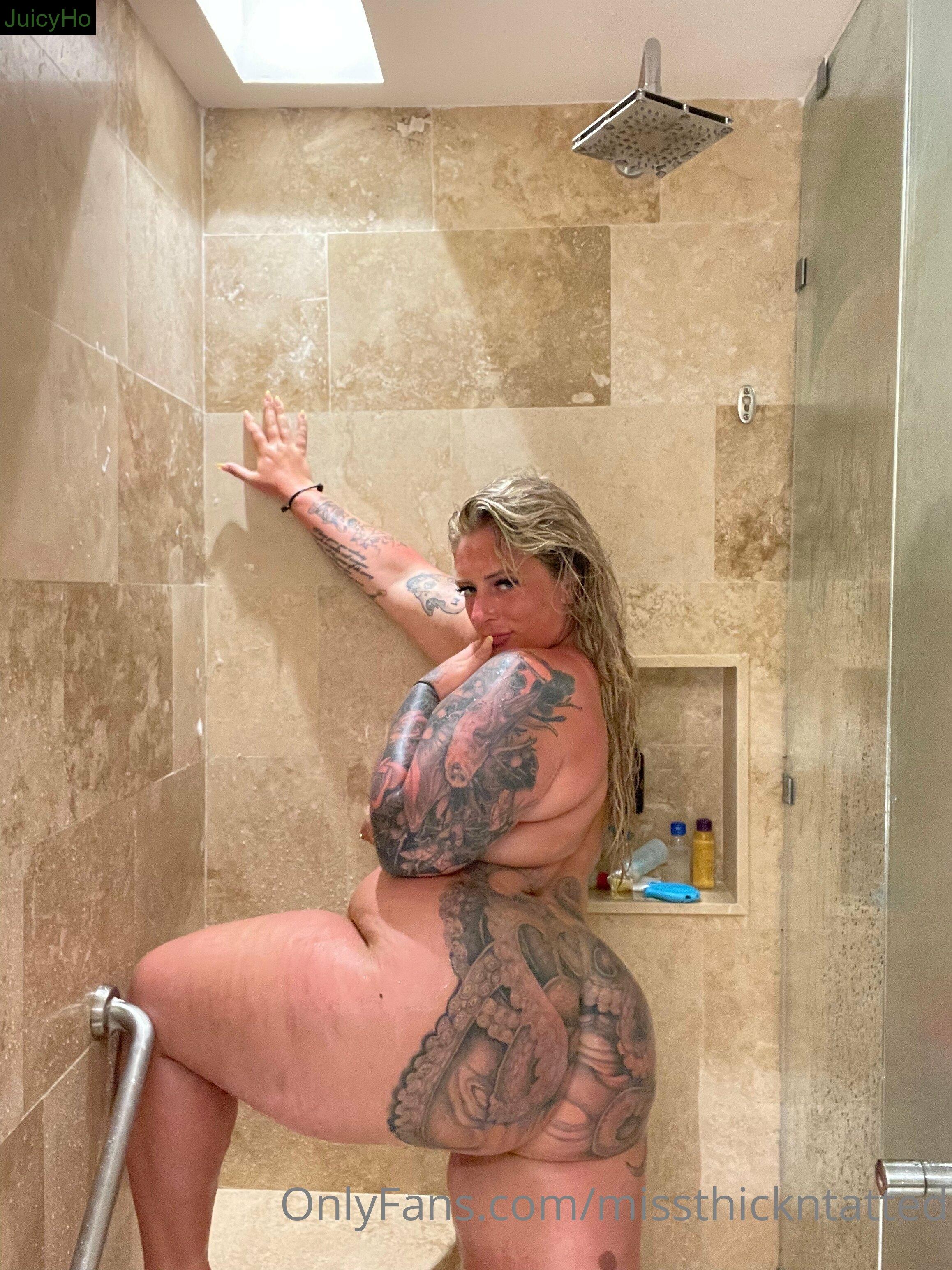 missthickntatted feet