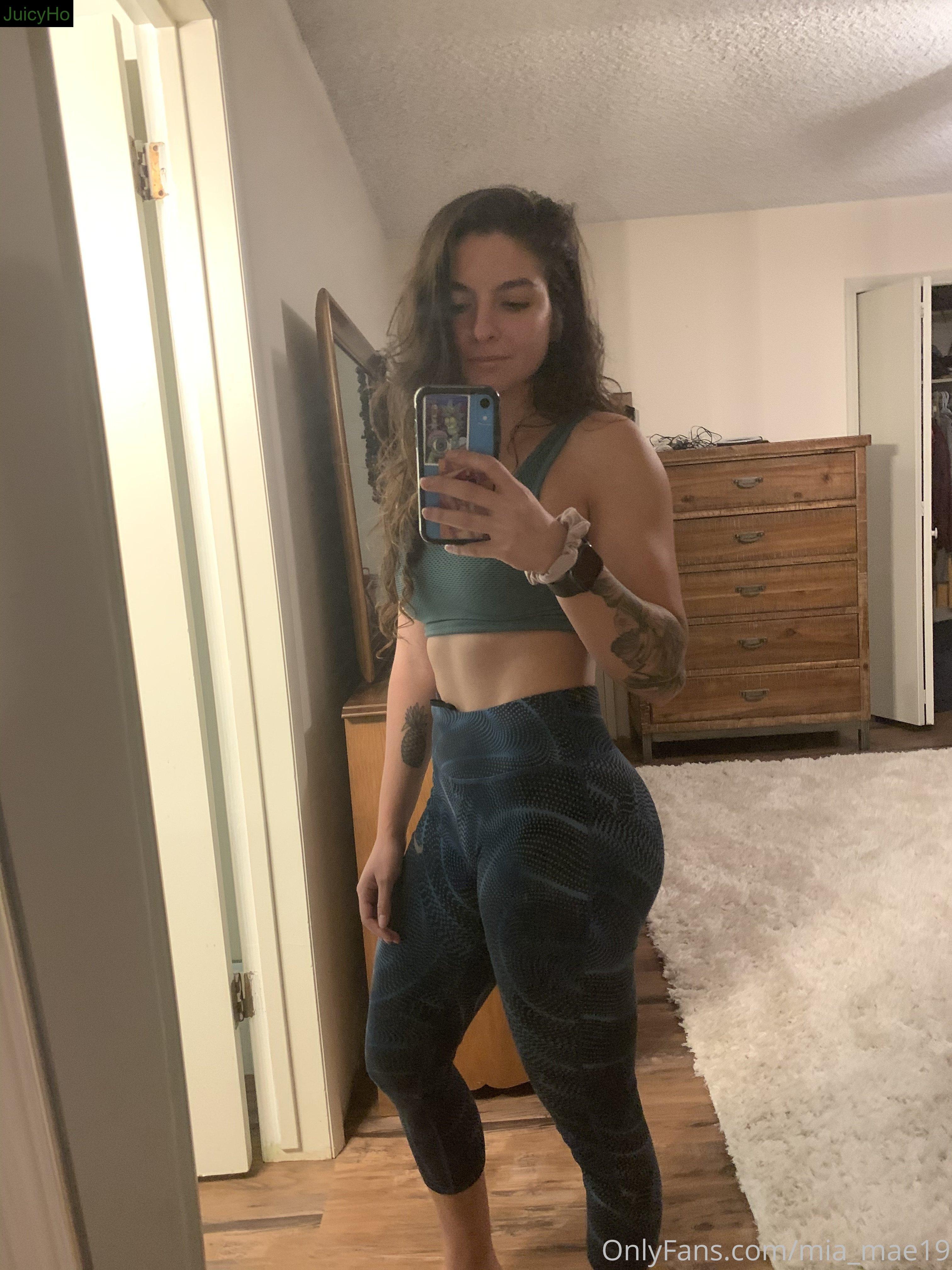 mia_mae19 feet