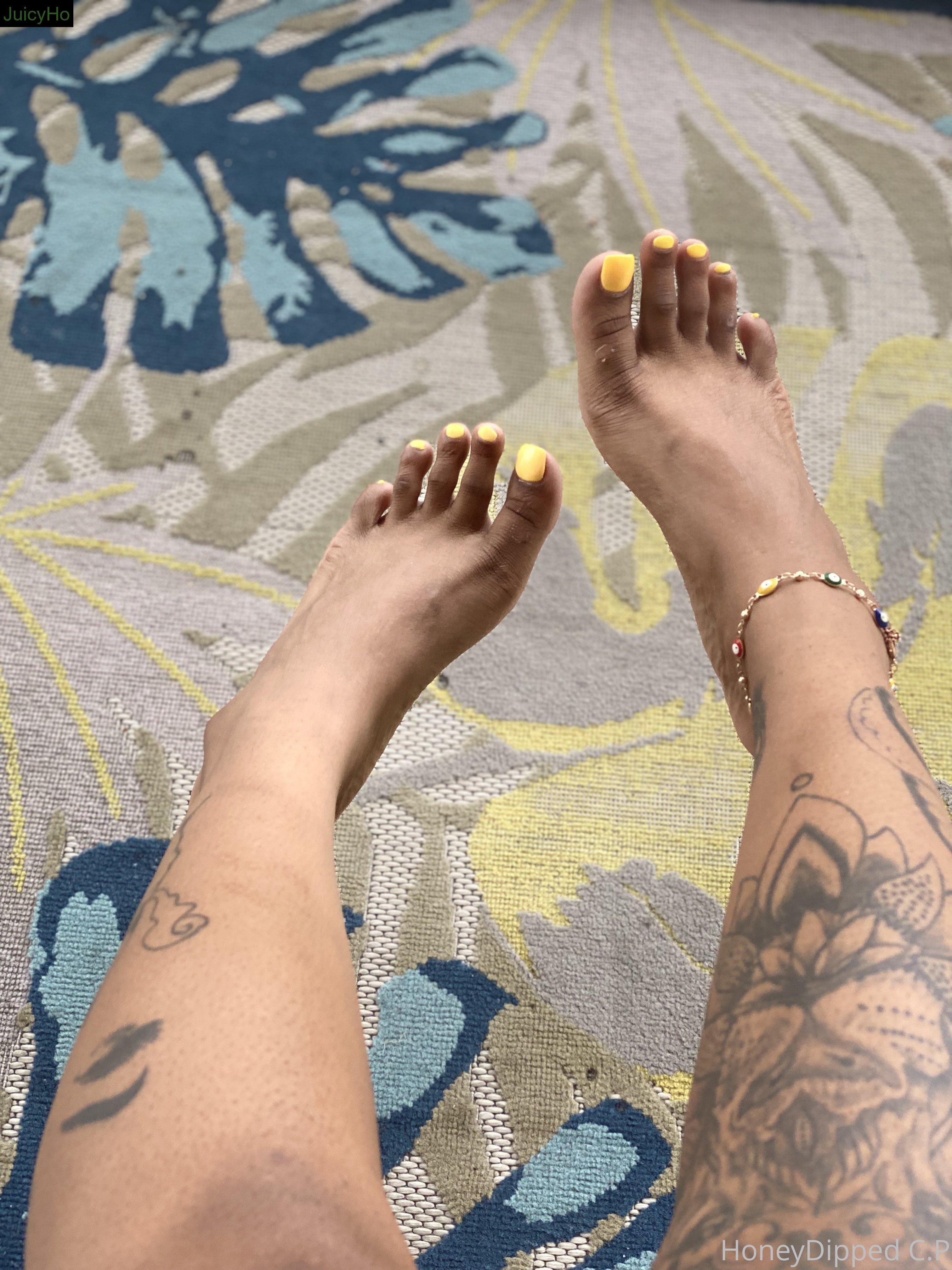 honeydippedc feet