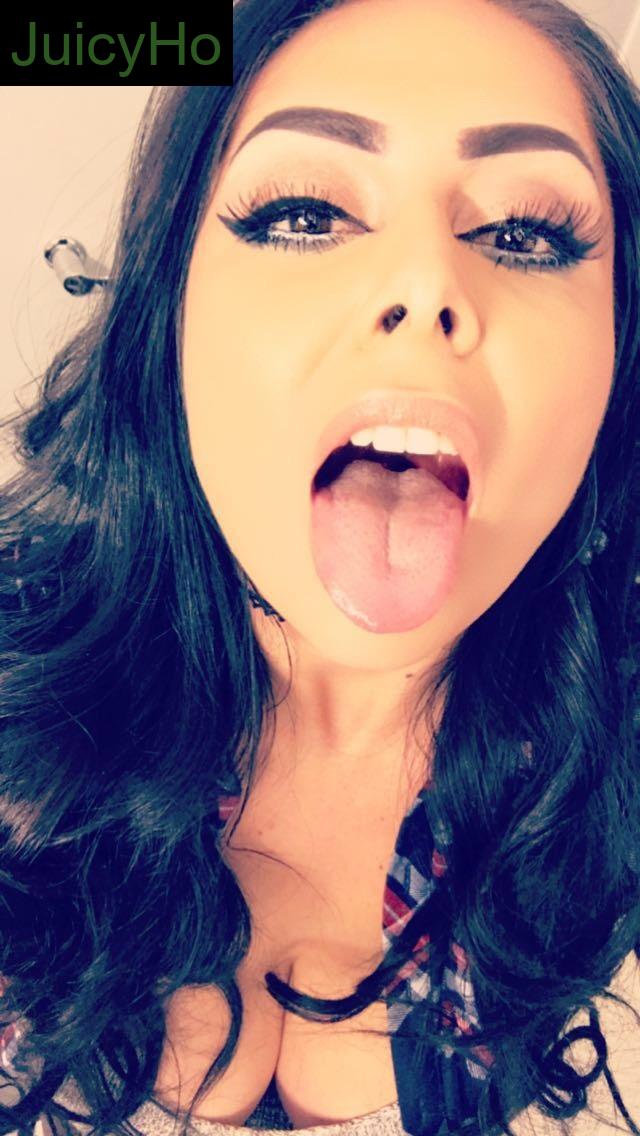 laughinglatina feet